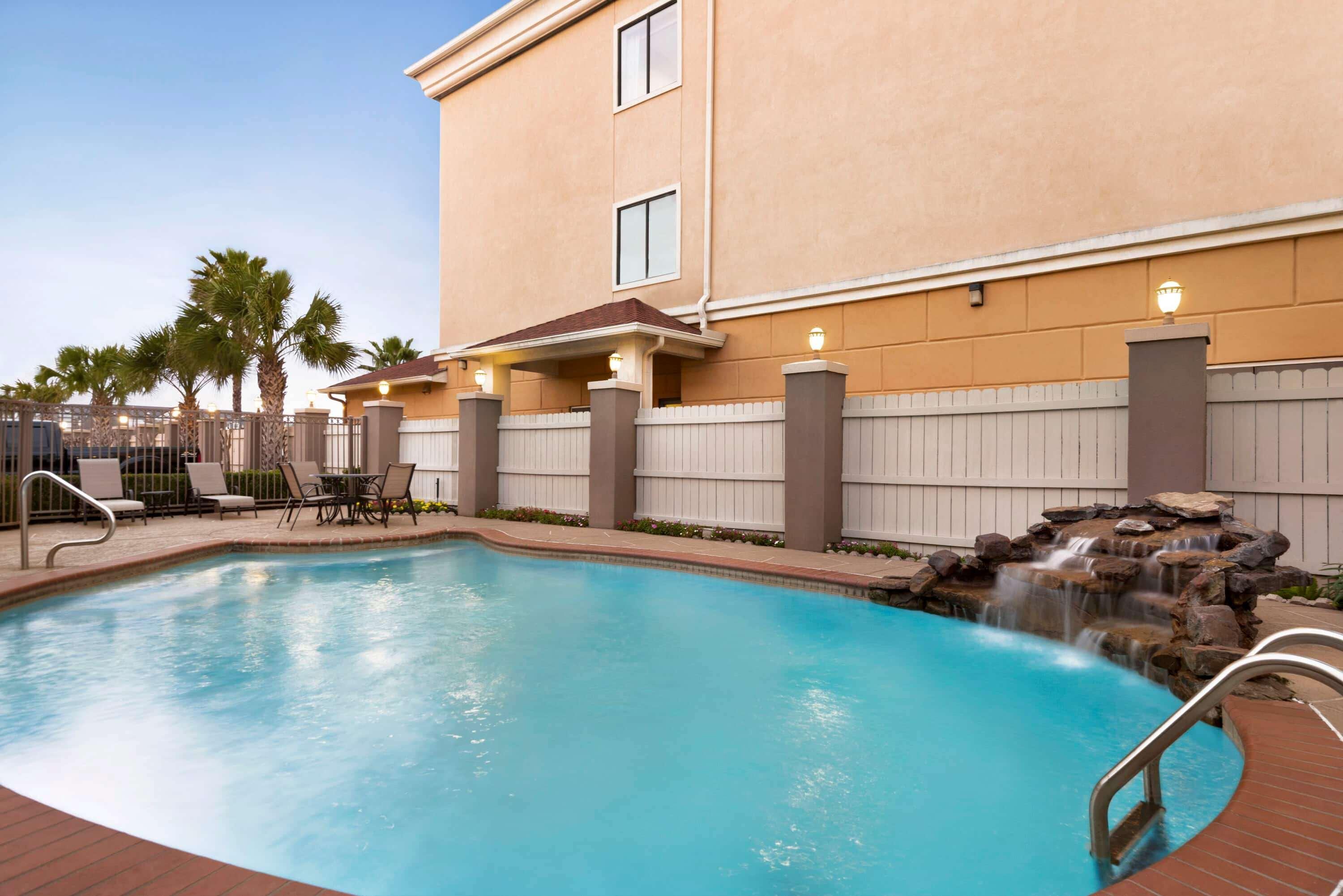 Days Inn & Suites By Wyndham Houston Hobby Airport Luaran gambar