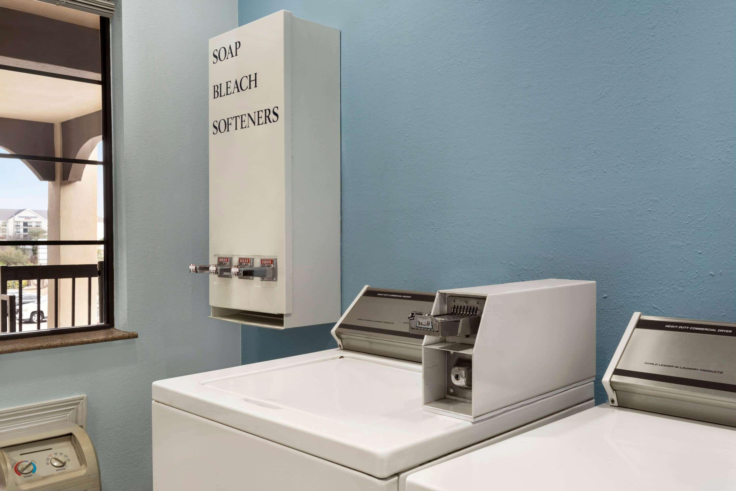 Days Inn & Suites By Wyndham Houston Hobby Airport Luaran gambar