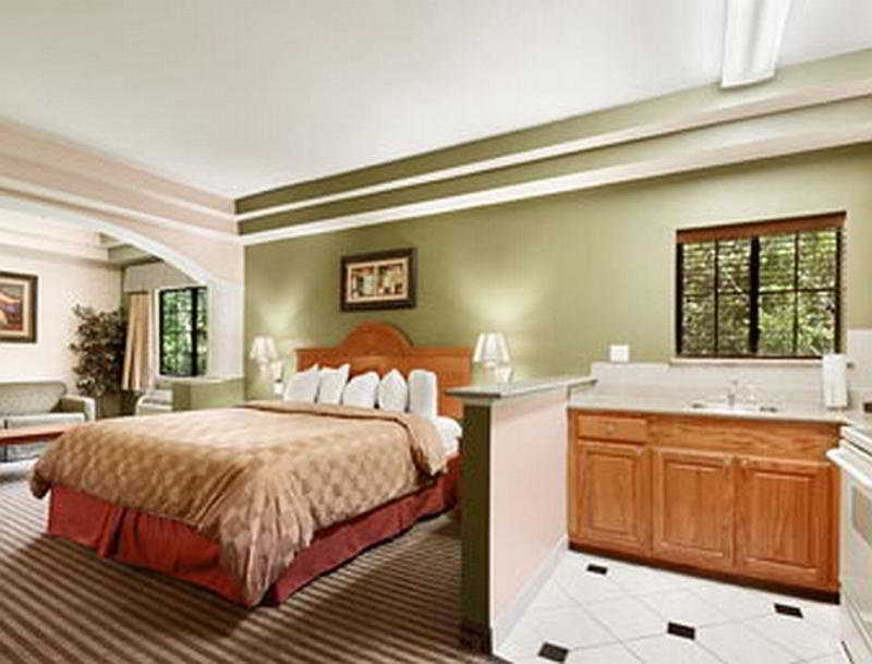 Days Inn & Suites By Wyndham Houston Hobby Airport Luaran gambar